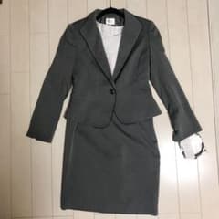 ★新品・未使用★女性用ワンピース・スーツのサムネイル