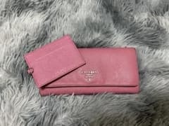 PRADA ピンク サフィアーノレザー 長財布のサムネイル