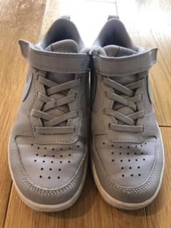NIKE ナイキ　スニーカー　20cmのサムネイル