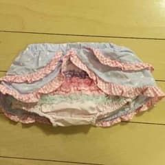 美品！パンパンチュチュのフリルたっぷりブルマのサムネイル
