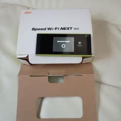 au Speed Wi-Fi NEXT W05 本体のサムネイル