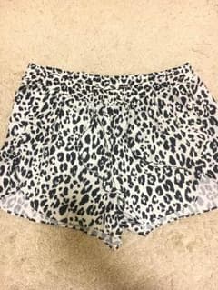 新品未使用ショートパンツのサムネイル