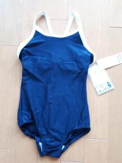 新品未使用　スクール水着　130㎝のサムネイル