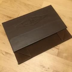 折りたたみができるメガネケース　ブラウンのサムネイル