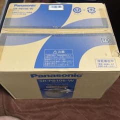 パナソニック　5.5号炊きIH炊飯器SR-PB106-ｗ 未使用のサムネイル