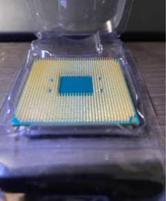 AMD RYZEN7 2700X CPUのサムネイル