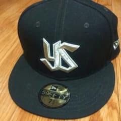 ヤクルトスワローズ　NEWERA キャップのサムネイル