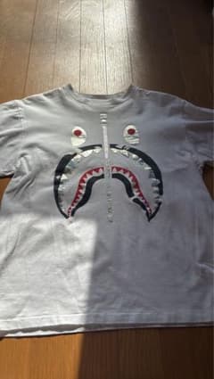 シャークデザイン ホワイト Tシャツのサムネイル