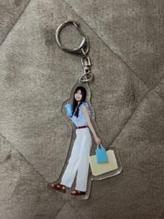 中村麗乃 アクリルキーホルダーのサムネイル
