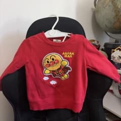 アンパンマン 赤色 トレーナーのサムネイル