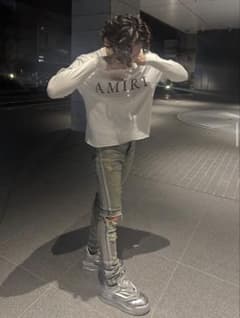 ま*と様 AMIRI サイドライン ダメージデニムパンツ29 ま*と様 AMIRI サイドライン ダメージデニムパンツ29 - メルカリ