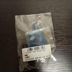 ExWHYZ maho アクリルスタンド - メルカリ