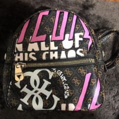 GUESS リュック/バックパックのサムネイル