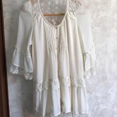 美品♡INGNIトップスのサムネイル