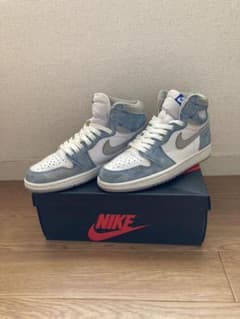 専用　NIKE JORDAN1 ハイパーロイヤルのサムネイル
