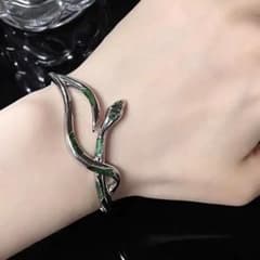 뱀 모티브 팔찌 팔찌 그린