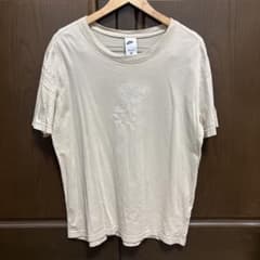 NIKE ナイキ レディース Tシャツ ベージュ ローズ刺繍 Lサイズのサムネイル