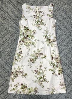 LAURA ASHLEY 花柄 ノースリーブ ワンピースのサムネイル