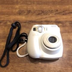 FUJIFILM Instax Mini インスタントカメラ本体のサムネイル