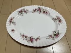 ロイヤル・アルバート 花柄楕円皿 - メルカリ