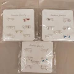 ☆曜日デザイン　ピアス　7ペア×3セット　単品も可☆のサムネイル
