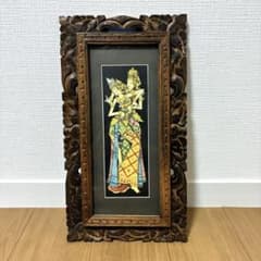 バリ島アート 絵画 木製彫刻フレーム付き バリ島 伝統舞踊 絵画 木彫り額縁 - メルカリ