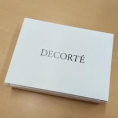 【ka様専用】DECORTÉ グロウ メイクアップ スポンジのサムネイル