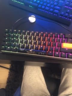 ducky one2mini 黒　銀軸のサムネイル