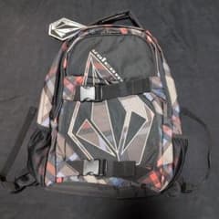 新品ボルコムVOLCOMバックパックリュックのサムネイル