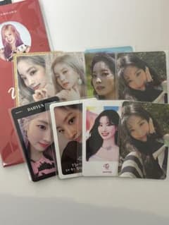 Twice ダヒョン　トレカ　まとめ売り　値下げ可能のサムネイル