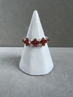 ハンドメイド スワロフスキーリング レッドのサムネイル