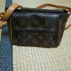 ルイヴィトン バックのサムネイル