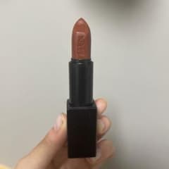 NARS オーデイシャスリップスティック 9477 チェスナットのサムネイル