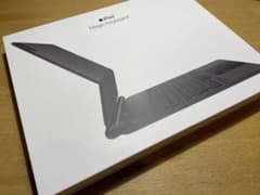 ほぼ新品magic keyboard Apple iPad Pro 11のサムネイル