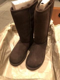 UGG アグ ムートンブーツのサムネイル