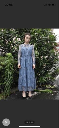 １度のみ着用　美品　カエン　ドレスのサムネイル