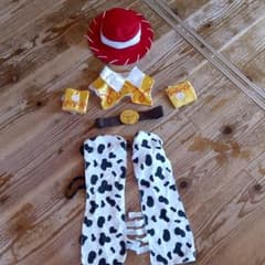 ジェシーのコスプレ衣装のサムネイル