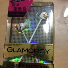 イヤホンのサムネイル