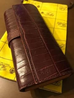 【浜ちゃん様専用】フェリージ 財布 3005のサムネイル
