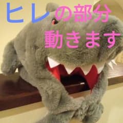 USJ　ジョーズ JAWS　サメの被り物のサムネイル