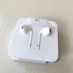 Apple アップル　純正イヤフォン　正規品のサムネイル