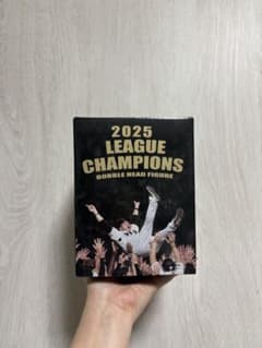 2025 阪神タイガース 藤川監督胴上げボブルヘッドフィギュア - メルカリ