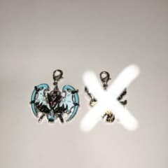 ポケモンセンター限定 メタルチャーム月食ネクロズマ - メルカリ