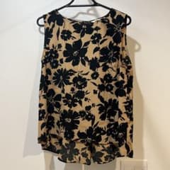 PLST ノースリーブ 花柄 ブラウス Mサイズのサムネイル