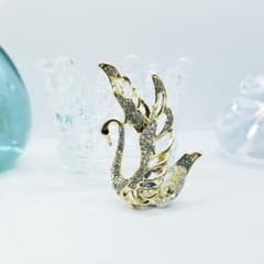 〈ブローチNo.240〉ラインストーンの白鳥のサムネイル
