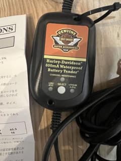Harley-Davidson 800mA バッテリーテンダー 本体のサムネイル