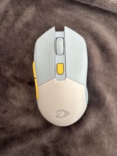 ゲーミングマウス　無線　12000dpiのサムネイル