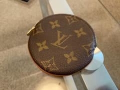 ルイヴィトン 小銭入れのサムネイル
