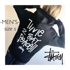 【⬇︎値下げ中¥10580】激レア STUSSY パーカー ジップアップのサムネイル