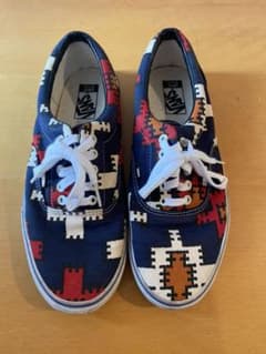 VANS バンズ スニーカーVANS ERA ネイティブ柄 箱無しのサムネイル